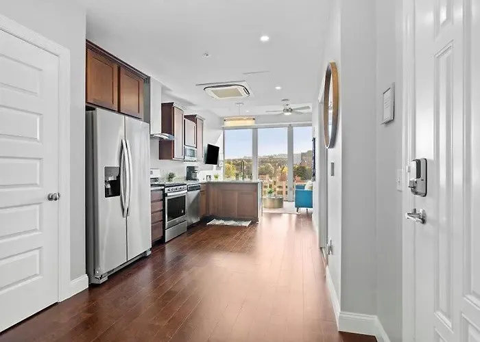 Cozysuites 1br, Ppg Paints Arena, Pitts Apartment Pittsburgh